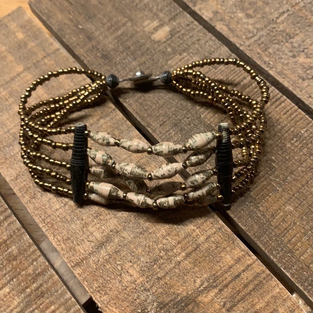 NWT 31 Bits Bracelet